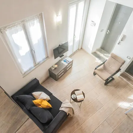 Domus In By Rent * 코모