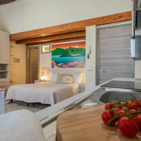 Domus In By Rent Apartamento Como
