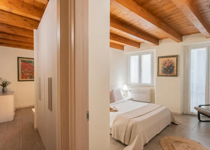 Domus In By Rent * Côme