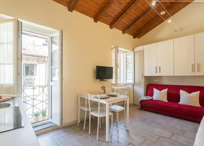 Domus In By Rent * Côme
