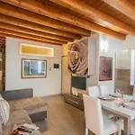 Domus In By Rent Lejlighed
