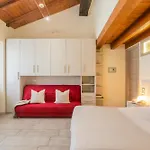 Domus In By Rent Lejlighed