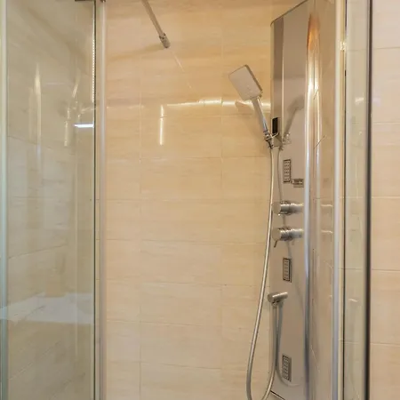 Domus In By Rent شقة *