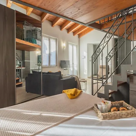 Domus In By Rent * Côme
