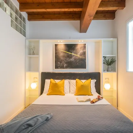 Domus In By Rent Appartement